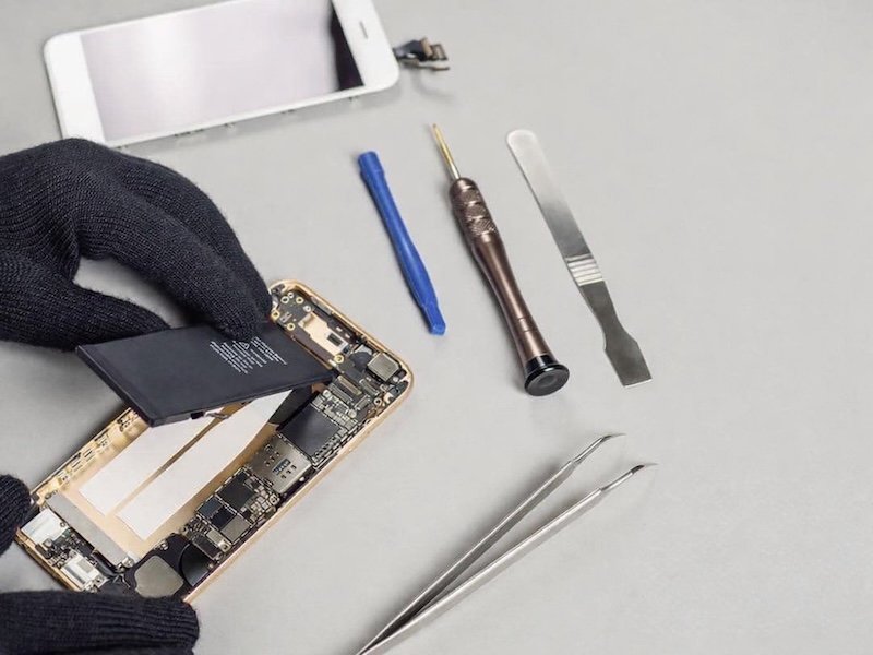 Mobil reparation i Bramming | iPhone, Samsung m.fl. | Bramming Electronic