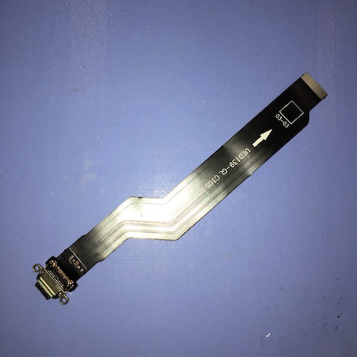 OnePlus 7, Lade dock flex
