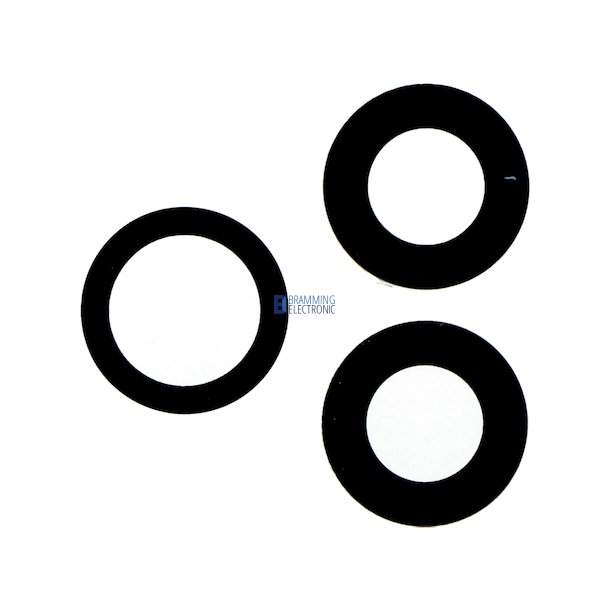 iPhone 12 Pro, Glasset foran bagkameraet