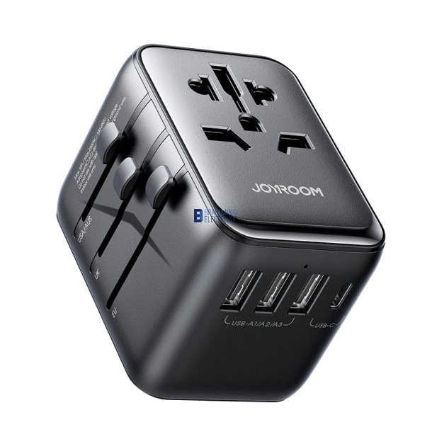 JOYROOM JR-TCW01 Universal Rejseadapter 17W &ndash; USB-C + 3 USB til 200+ Lande