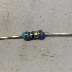 Metal - Film modstand 51 Ohm - 0,6W - 1% (5 stk.)