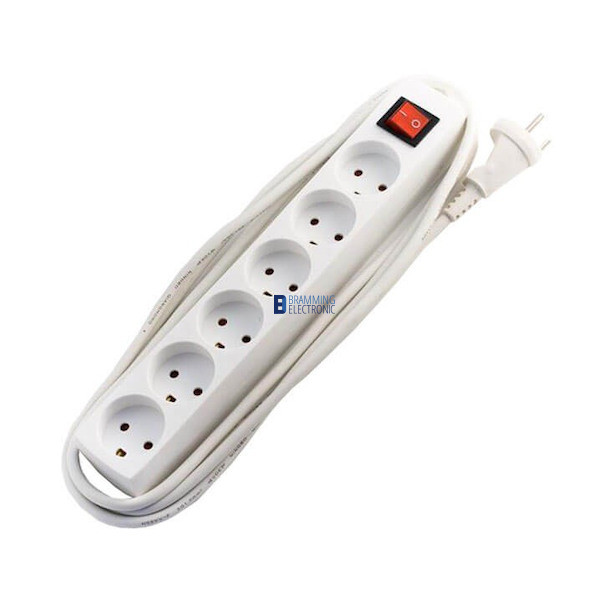 Stikdse brnesikret 6-vejs 3,0m m/afb m/jord hvid