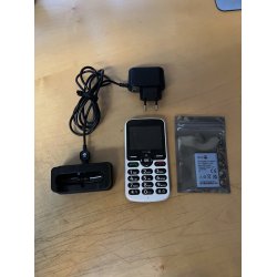 Doro 5861 - Hvid/Sort (Brugt)