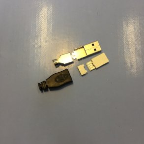 Loddebar USB stik Han Type A i Sort